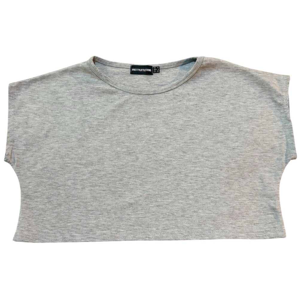 PrettyLittleThing Gray Crop Top Shirt Size 6 Sleeveless Soft Knit